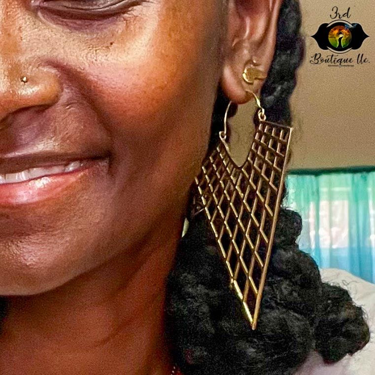 V Webbed Earring